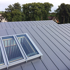 Flexible roofing system for primary school extension